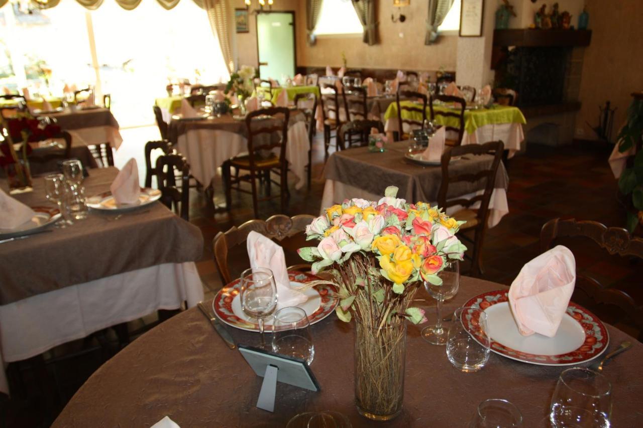 Hotel Restaurant Des Deux Vallees Entraygues-sur-Truyère Buitenkant foto